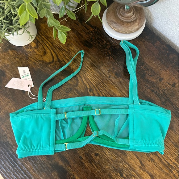 We are HAH Wired Bra in Teal - Picture 4 of 8